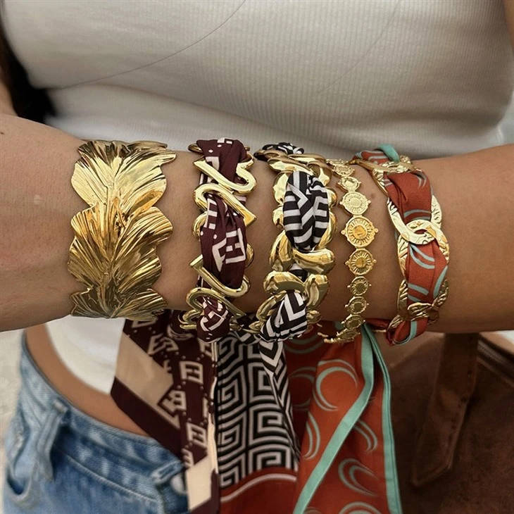 Scarf Petal Cuff Bangle factory